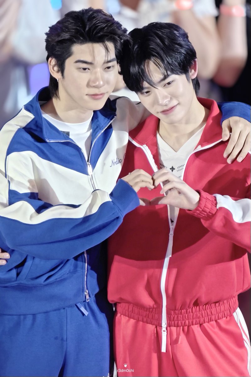 r3dm0chi's tweet photo. ♥️ https://t.co/T2HuhDdU8F