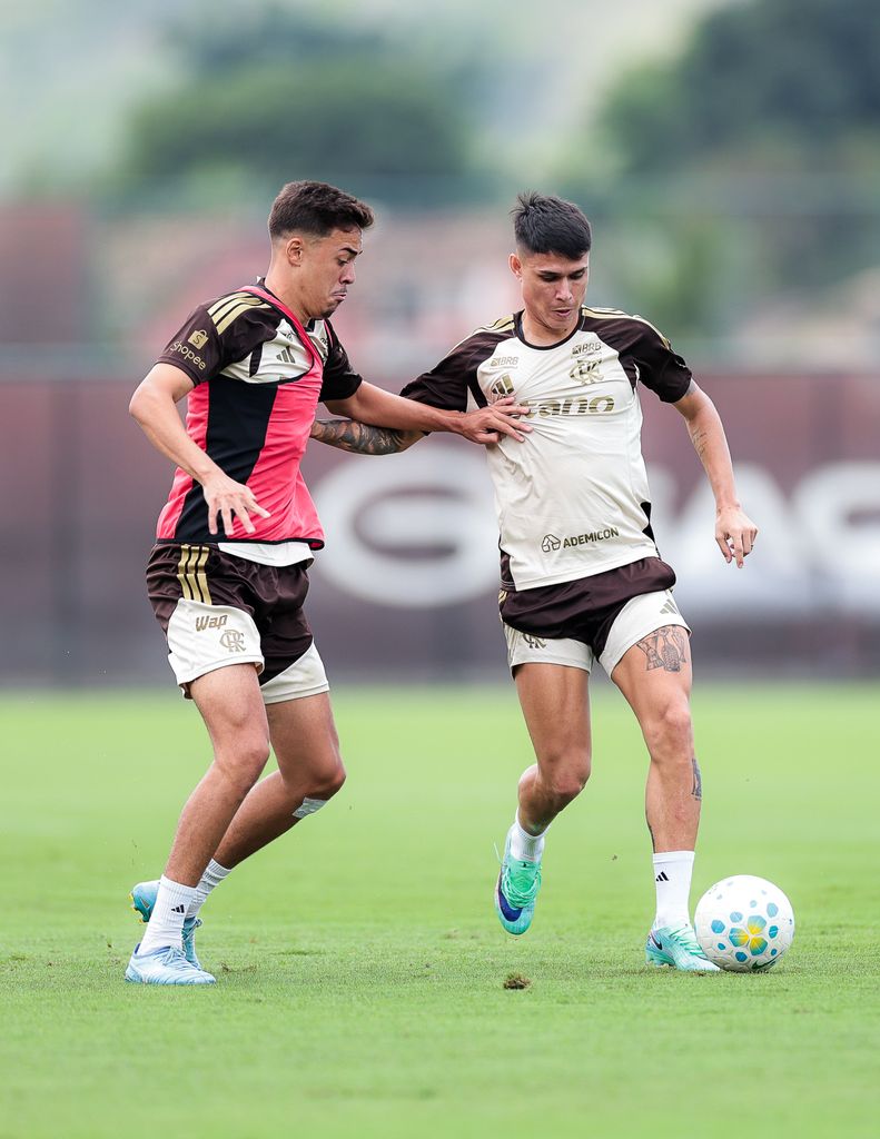 flamengandorj's tweet photo. Flamengo treina, nesta quinta (01), no Ninho do Urubu. https://t.co/dvSd4cszCe