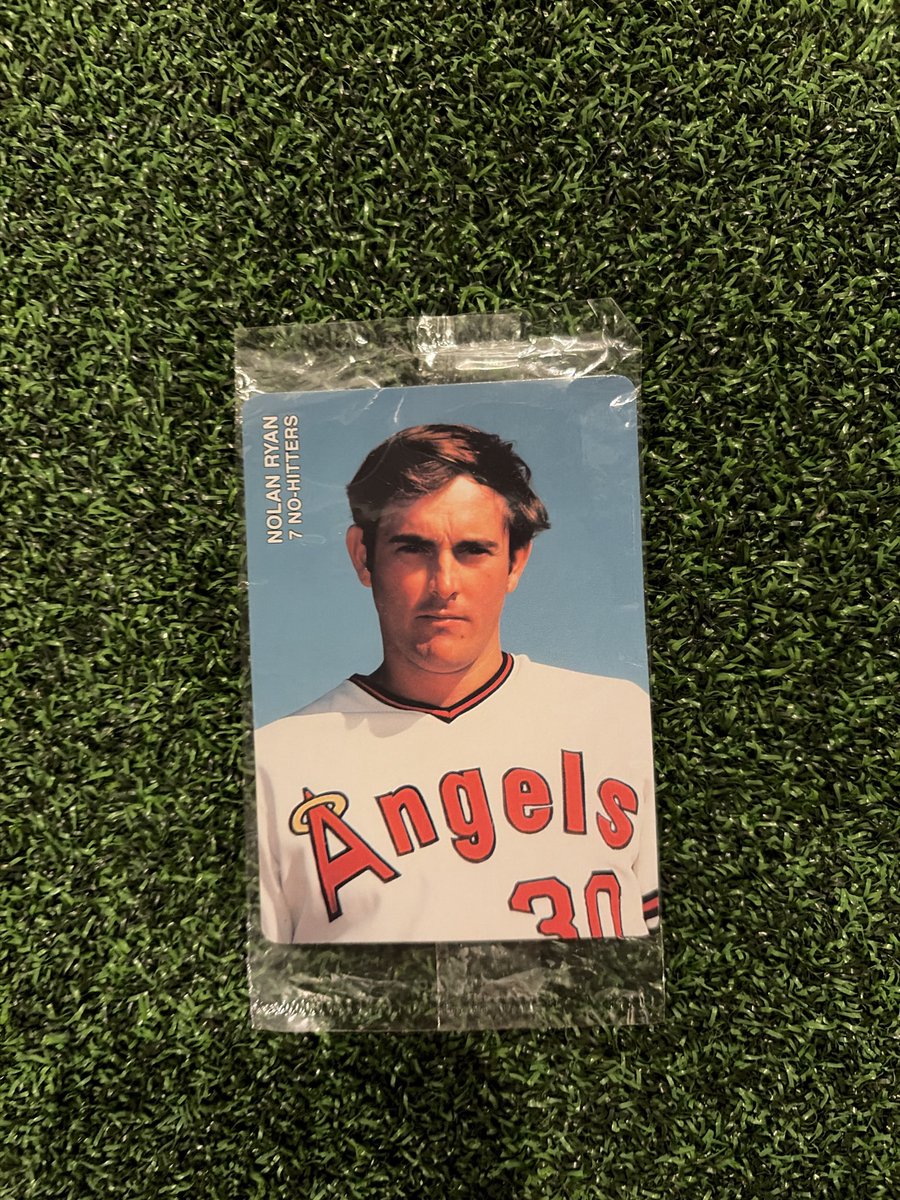 RampIVMem's tweet photo. Collector Clubhouse members get the first look—join through link in bio.

View the complete lot: https://t.co/K0SBKFiNIM

#BobbyValentine #NolanRyan #ZachNeto #Angels #BaseballHistory #SportsMemorabilia https://t.co/1vnmTGRT39