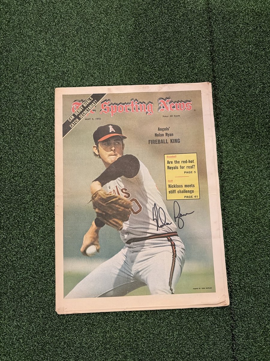 RampIVMem's tweet photo. Collector Clubhouse members get the first look—join through link in bio.

View the complete lot: https://t.co/K0SBKFiNIM

#BobbyValentine #NolanRyan #ZachNeto #Angels #BaseballHistory #SportsMemorabilia https://t.co/1vnmTGRT39