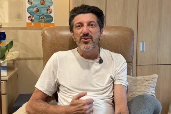 lazarorosa25's tweet photo. LUTO! Meu Deus, que tristeza! A esposa do Lito acaba de informar que ele faleceu. Sem palavras… Descanse em paz, gigante! Você foi foda 🖤 https://t.co/Zc7nh21QzV