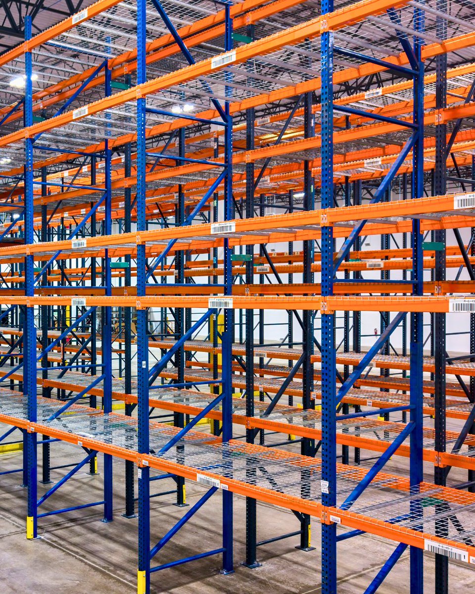 ITCManuf's tweet photo. The best wire deck is the one nobody ever looks at.

It goes into the rack, takes the load, and fades into the background for years.

That’s the standard our teams in Phoenix and Columbus work toward every shift.

Pride in every weld. https://t.co/Y08HeTRRtG