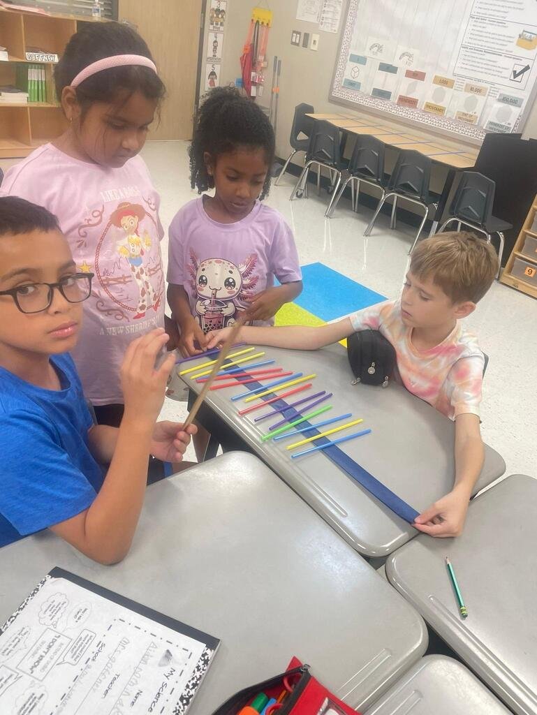 sdbrothers17's tweet photo. Third grade is turning up the volume on learning! Straws, teamwork, and sound waves brought their energy unit to life. Engaging opportunities like this keep our students reaching their highest potential! #thirdgrade #weseeyou @alvinisd https://t.co/IGlHU2eiiS