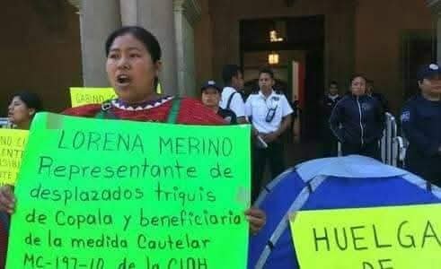 BasilioRamirezG's tweet photo. El tiempo pasa y nada cambia para los desplazados #triquis de #Copala. Más de #16años esperando una solución, mientras @salomonj sigue sin concretar la reubicación de las familias encabezadas por Lorena Merino. @CIDH @chiaraUNHCR @Claudiashein @AcnurMexico @ONUMX #Oaxaca https://t.co/0atO78zPKH
