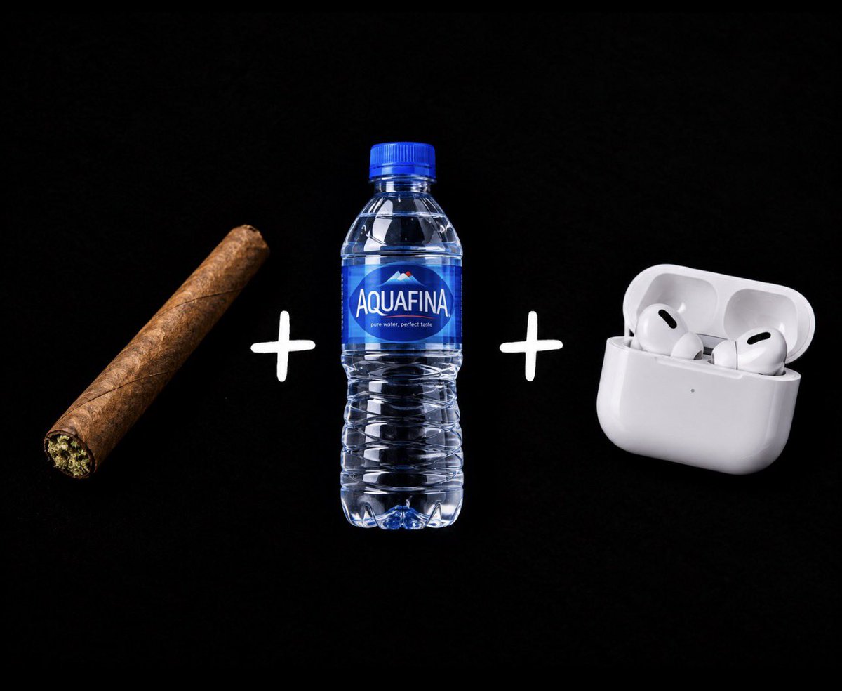blazeman018's tweet photo. Elevated, hydrated &amp; tuned in.  🍃💧🎧 https://t.co/fYcbk5y0Wk
