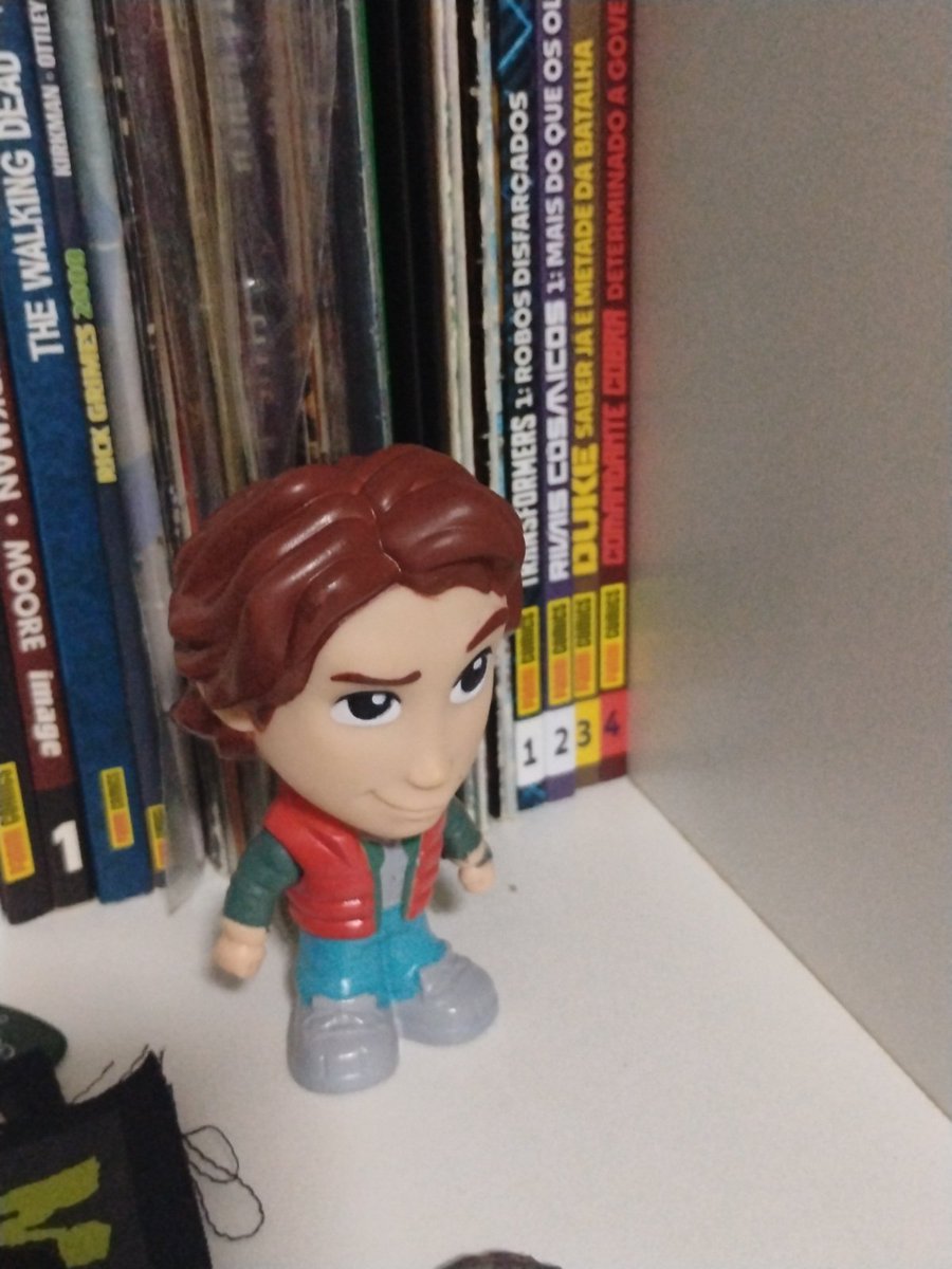 L3lemarco's tweet photo. Marty McFly do lado dos meus quadrinhos do energon universo https://t.co/PafTL2lkMb