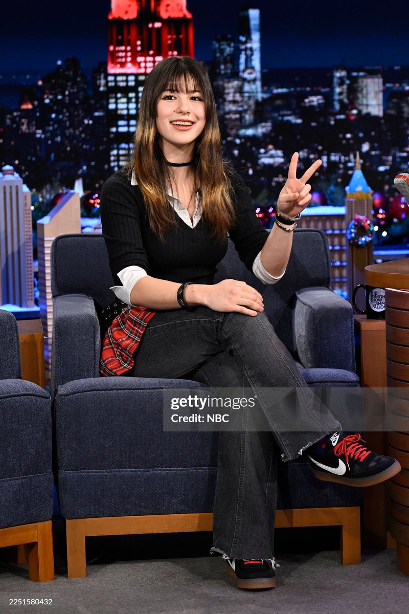 AlysaLiu885's tweet photo. Alysa Liu on "The Tonight Show Starring Jimmy Fallon" in 2025

1-4/11 

📸 Getty Images

#AlysaLiu #TonightShow #JimmyFallon #FigureSkating #GettyImages https://t.co/nzKCa4avnA
