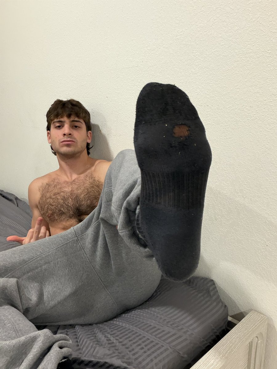 MasterJockPromo's tweet photo. Master Joe @onlymasterjoe is the best Master and the King of FinDom. Master is super dominant, cocky and masculine. Master's handsome face, bulging biceps, dominant personality, godly feet, athletic body, hairy chest and armpits are unmatched. Approach Master respectfully. Serve, obey, and worship the King! @alphavid