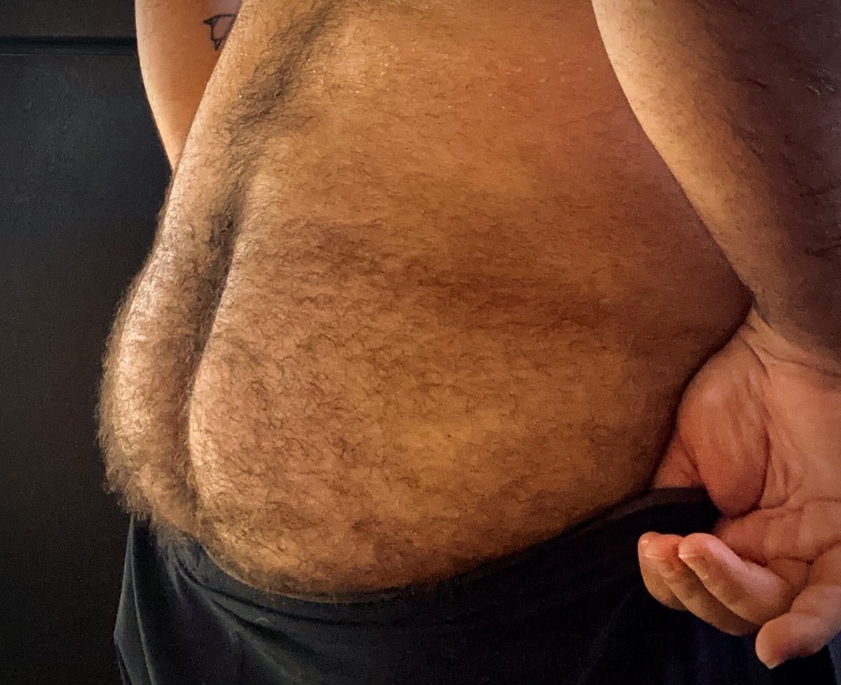 FutureDaddyBear's tweet photo. @Bear_Girth Yes please https://t.co/Ba3pKHTQ6u