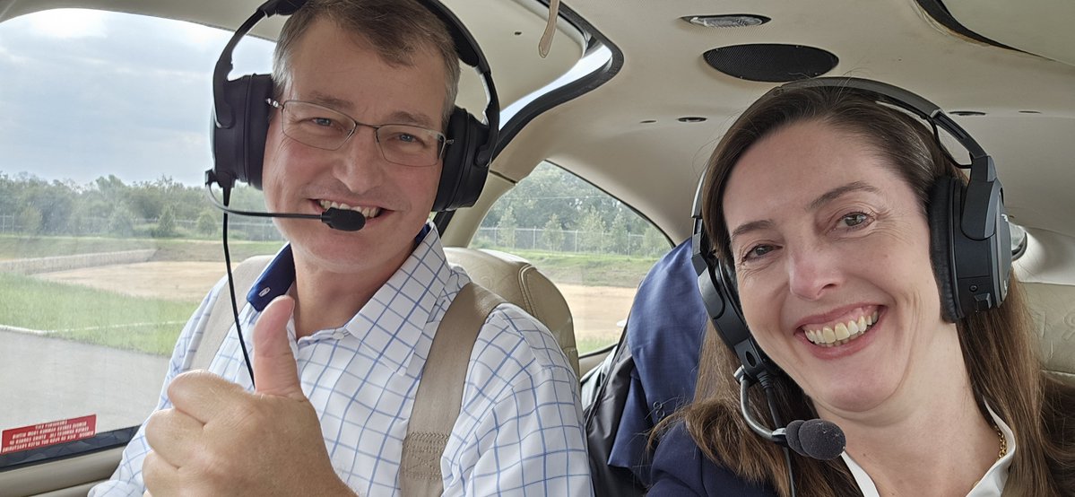 kibbemr's tweet photo. Caught a ride home from Austin yesterday from one of my colleagues.  This was an experience for sure! https://t.co/dasaCTNe01