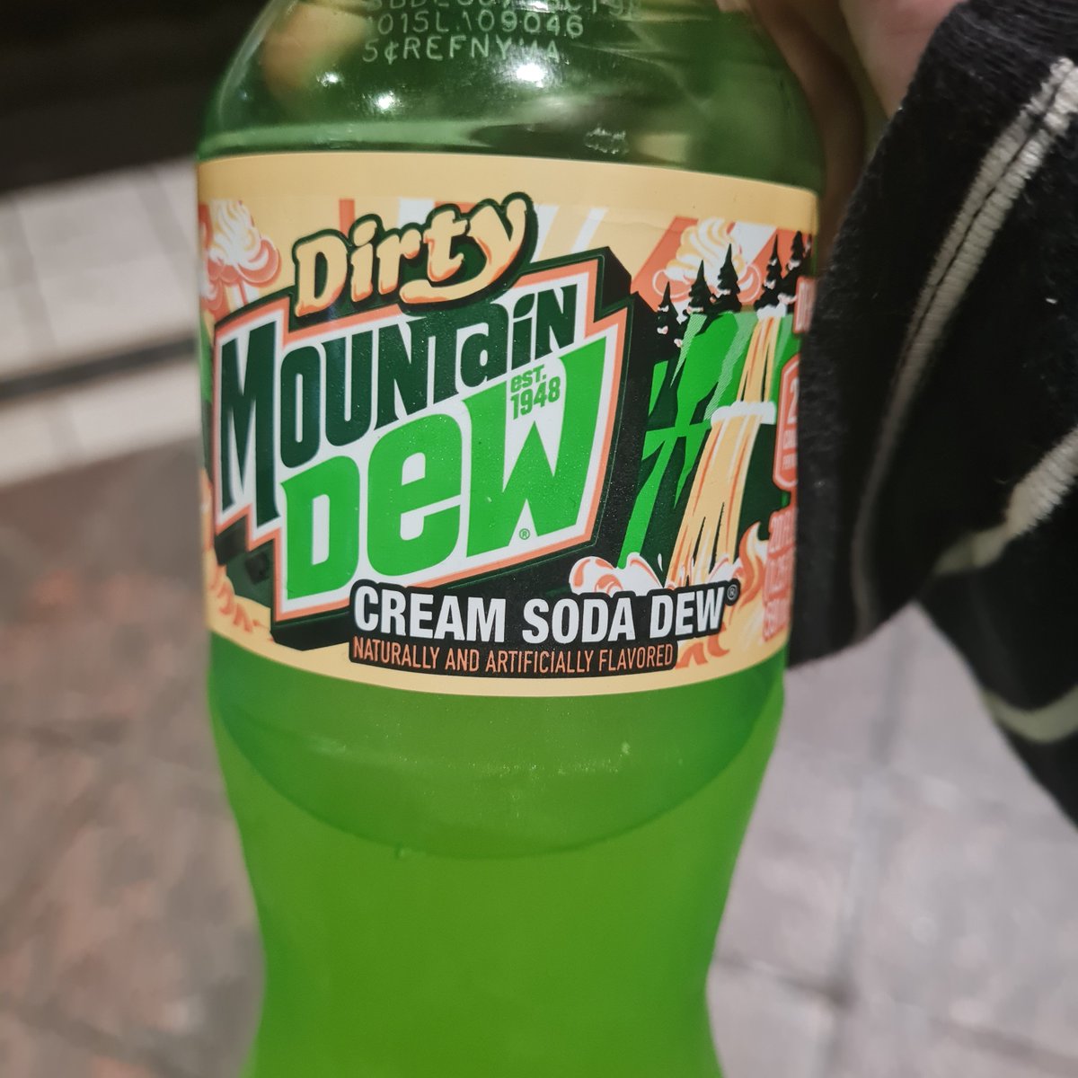 AngelFog_exe's tweet photo. I hate that I'm enjoying this so much, I was curious

Perhaps I am a Dirty Soda Girlie now https://t.co/xWy0YoCYqZ