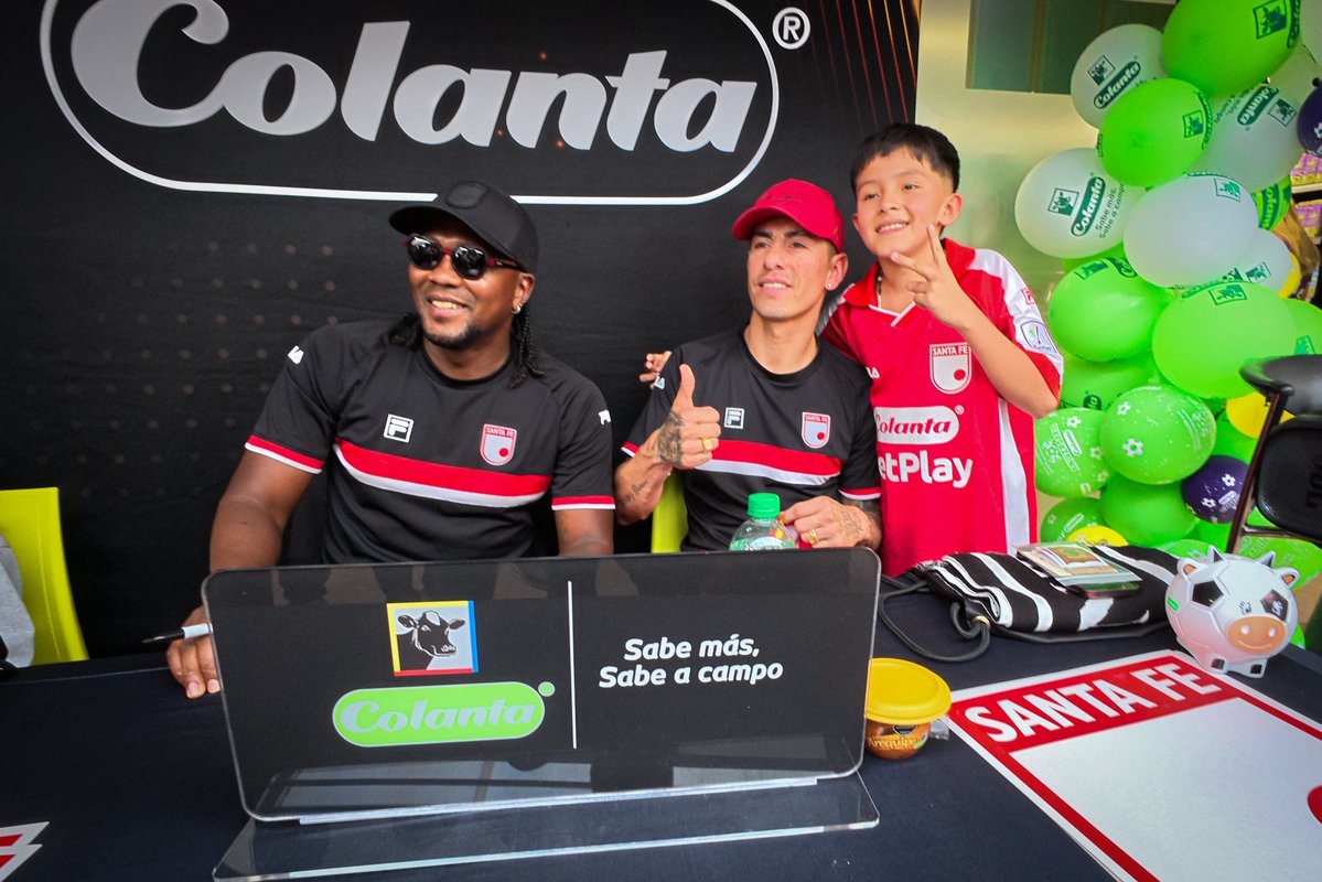 SantaFe's tweet photo. ¡Leones y Leonas 🦁! 

Hasta las 5:00 p.m. estaremos junto a Hugo Rodallega y Turro Olivera en la firma de autógrafos en Mercolanta de Chía 🇮🇩

✔️ Para participar en la actividad debes realizar compras desde $30.000 en productos @ColantaOficial https://t.co/Qwcci7Iqo8