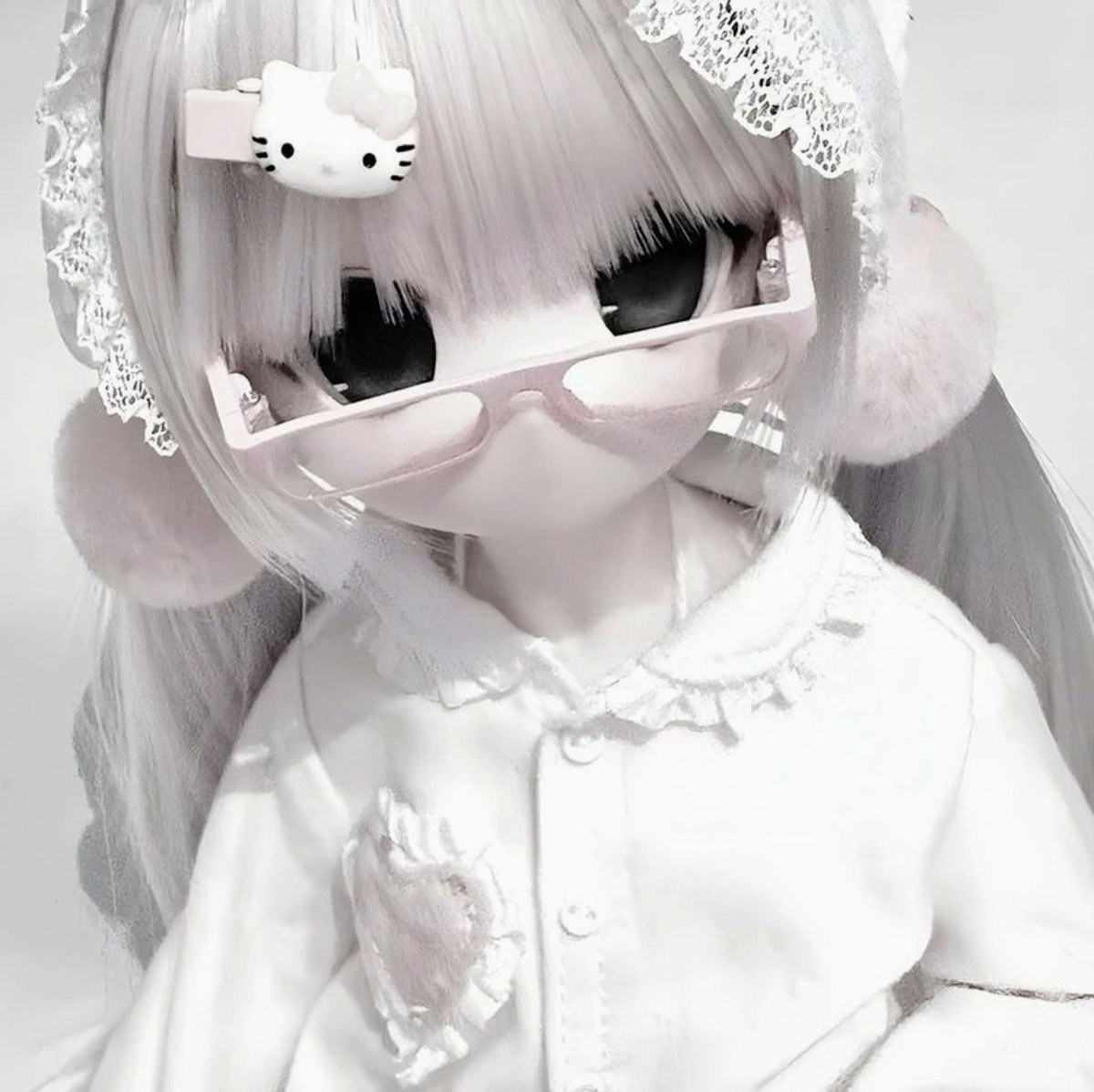 anacarolinabdp's tweet photo. 今日も爆音音楽付きエルデン https://t.co/1W8XupDlOA