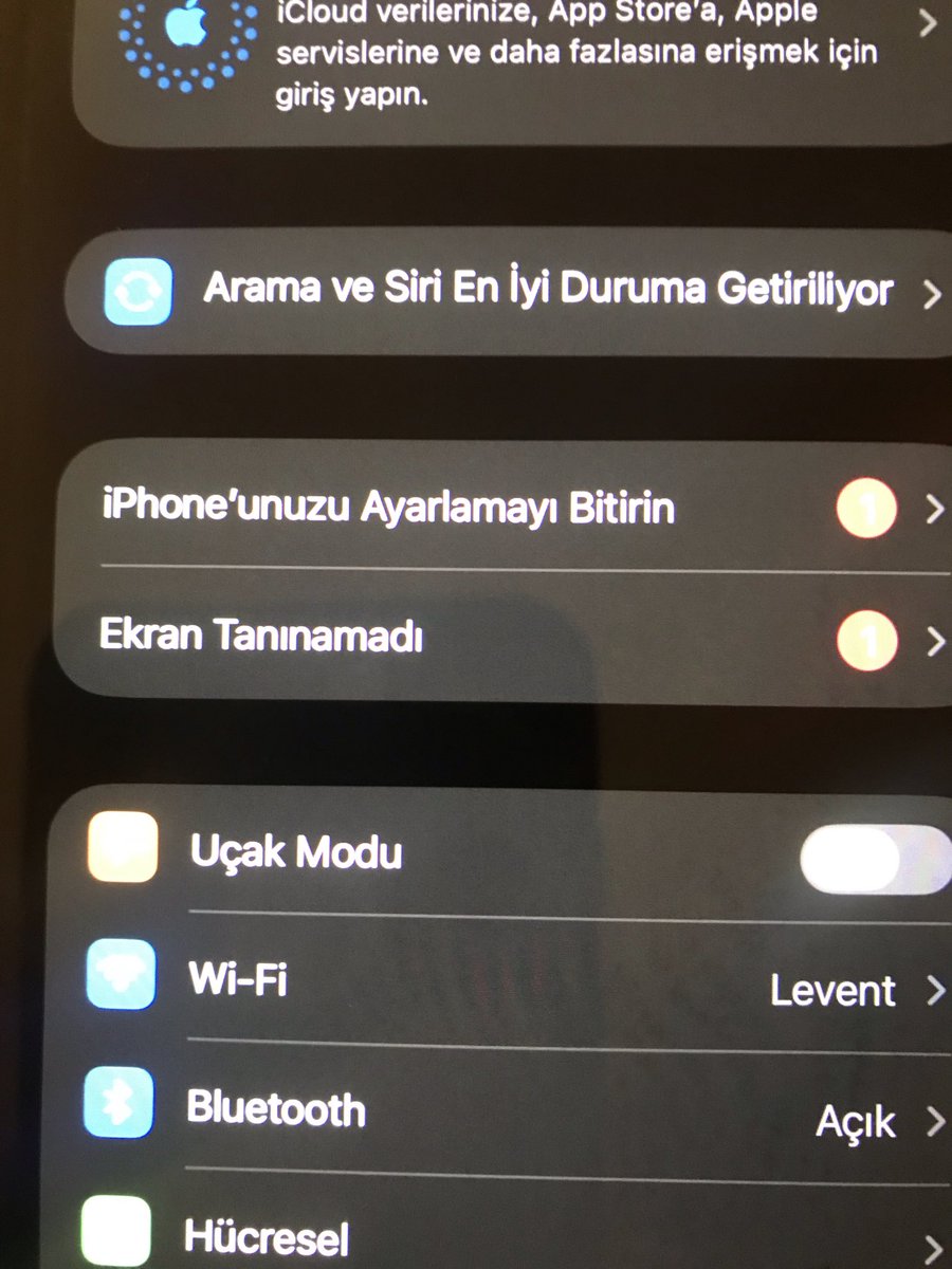 LeventPisirir's tweet photo. Sizden mantıklı bir açıklama bekliyorum.sorumlu kim., böyle bir ürünü müşterinize nasıl gönderebilirsiniz.@VodafoneTR https://t.co/wPD3qM4hnT
