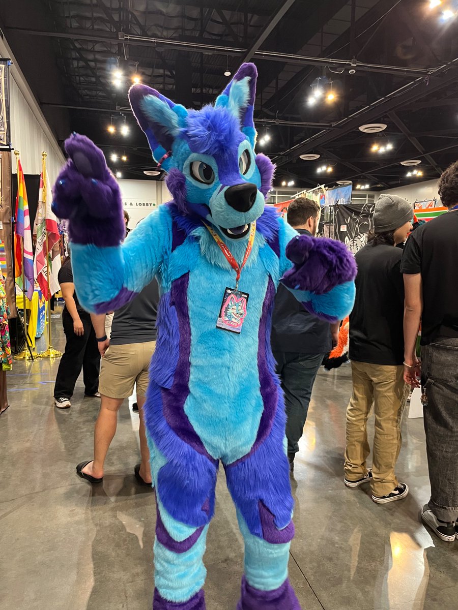 StitchFox1's tweet photo. More furry pics from Anthro SoCal!
#ASC2026
4 https://t.co/hfeROWIbbn