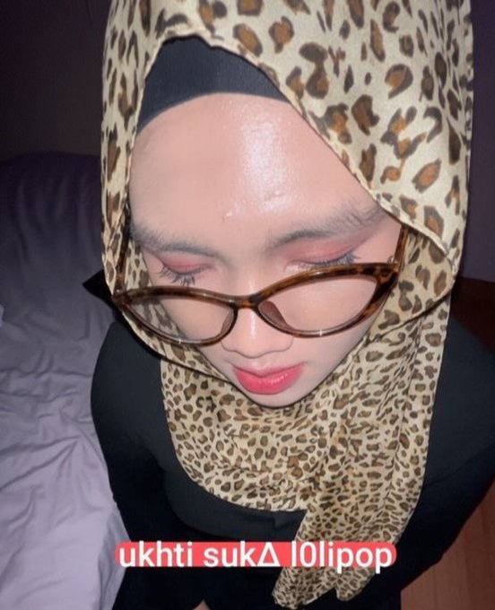scqora's tweet photo. tantwe hijab

https://t.co/AO6wu7ZLva

https://t.co/J8dEhUFw6X

https://t.co/2HpGCGOetc

https://t.co/FgNF1iWQnh https://t.co/miuVpYFYJ0