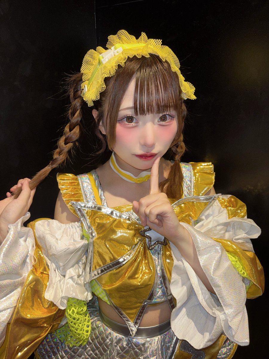 eN_nonoka's tweet photo. 10/2（金）に
#クロフェス にお越しのあなた🫵
きょう1日の始まりに、オニキスステージトッパー【eN】のライブを見てほしいです😻❤️‍🔥
レス曲、フロアで遊べる曲、カッコいい曲なんでもあるから20分間楽しめるはず🎶
朝から全力全開でめちゃくちゃ盛り上げまくりたい‼️一曲でもいいから見に来てーー‼️ https://t.co/glUulLmcvf