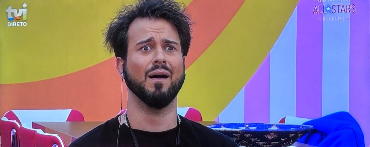 anafernaaaades's tweet photo. É impossível ter visto este diário e não achar este gajo:

- UM MENTIROSO;
- UM ALDRABÃO;
- UM TRISTE;
- UM ASQUEROSO;
- UM BURACO NEGRO

QUE VERGONHA ALHEIA

#bbtvi https://t.co/xIrRm09aAN
