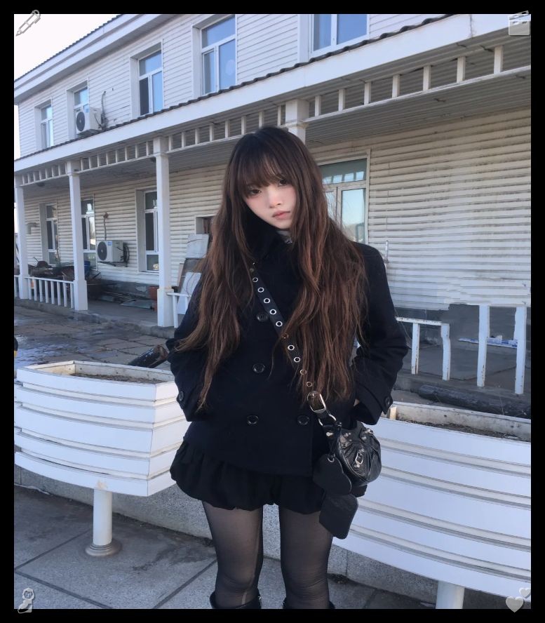 rebusanKubis's tweet photo. 🍪Rabbit Walk The rabbit, the cageA knock on the door came again, but this time, it was different, slower, more deliberate, and Elara knew who it was, the only person who dared to disturb her without permission, the only person she couldn’t kill. https://t.co/4jR9RTALLW