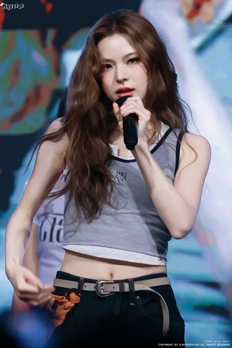 TOMIOKAMAIfr's tweet photo. 📸 › PHOTOS — 01.10.26

➜ MAI sur la scène du festival universitaire du Collège professionnel Myeongji Hanbit

�� MYVERSE1028 

⊹ #마이 #MAI #TOMIOKAMAI #冨岡まい #IZNA #이즈나 https://t.co/Jgyt6AgjhG
