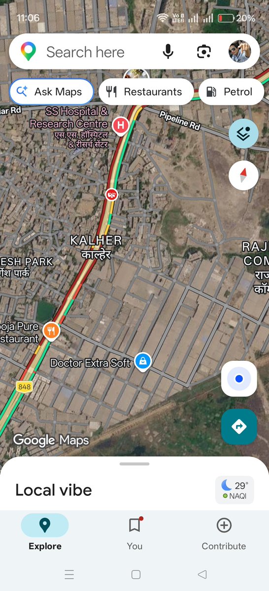 imbridges's tweet photo. Night, 11pm also all road is blocked in Kasheli Kalher Purna .
Traffic police is useless 
What will happen in case of emergency?
This is Daily problem.

@QueenofThane

Please retweet. This is genuine problem in area. You can help in opening eyes of authorities. https://t.co/9gIywCveNJ