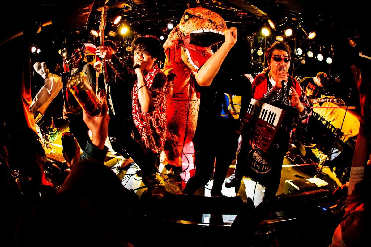 officecasuals's tweet photo. 📣今月開催📣

2026年10月17日(土)@渋谷La.mama

オフィスカジュアルズ主催
🎂ボーナスステージ🎂

17:45 OPEN(ハッピーアワー🍻)
18:30 赤犬
19:30 野獣のリリアン
20:30 クリトリック・リス
21:20 オフィスカジュアルズ
22:00 物販
22:30～BARタイム

巨大なパーティー🪩
みかしゃん誕生日イベント🎉 https://t.co/aq9r5DgsqX