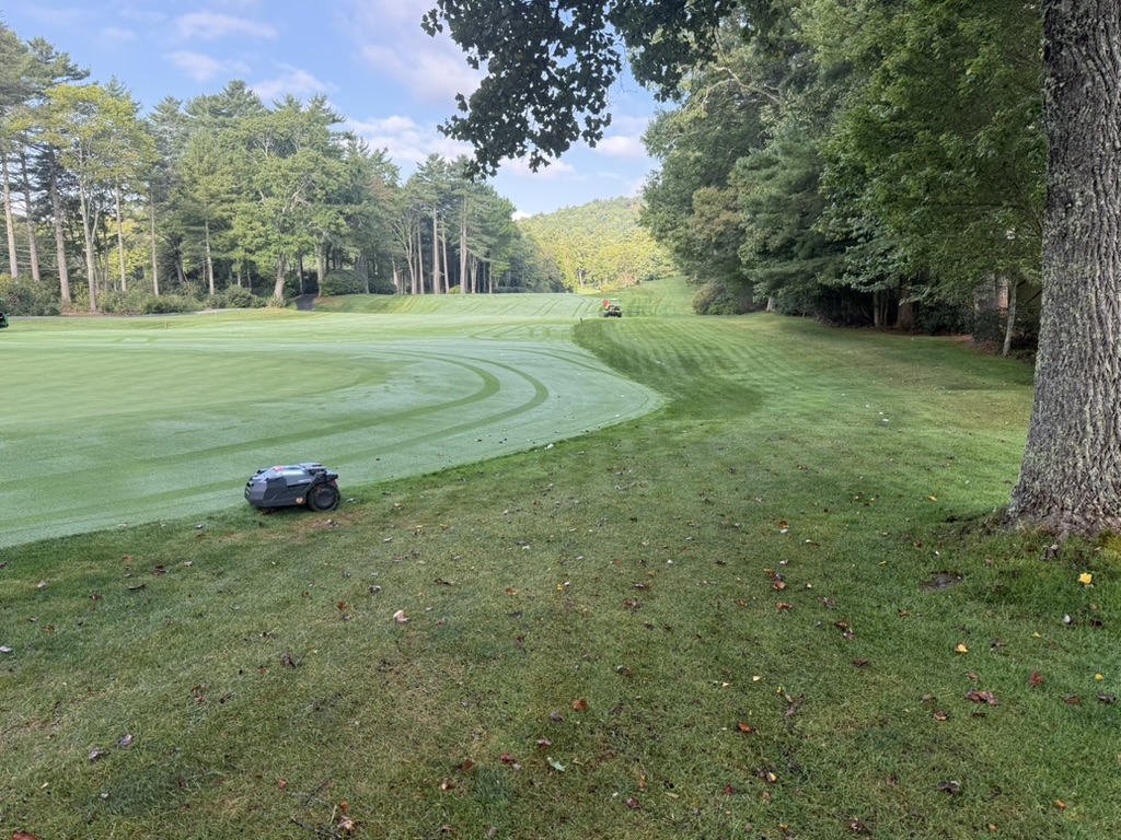 nexmow's tweet photo. 🌱 Cleaner. Greener. More beautifully maintained.

A well-maintained lawn can completely transform the look and feel of a property. The NEXMOW M2 helps support consistent mowing across suitable turf areas, creating an even cut and polished appearance that keeps the landscape looking its best.

With autonomous operation, the M2 can handle routine mowing while maintenance teams focus their time on other important tasks. Consistent mowing helps promote a uniform appearance across large turf areas, while defined mowing patterns add an extra level of visual appeal.

Whether it’s a golf course, campus, commercial property, or recreational space, keeping turf consistently maintained can make a noticeable difference. The NEXMOW M2 brings autonomous technology into the daily mowing routine, helping teams maintain cleaner, greener spaces with less repetitive manual work.

Beautiful turf starts with consistent maintenance. Let the NEXMOW M2 handle the mowing while your property gets to show off the results. ⚡️🌱

#NEXMOW #NEXMOWM2 #GolfCourse #GolfCourseMaintenance #GolfCourseManagement #GolfSuperintendent #TurfManagement #TurfCare #SportsTurf #CommercialMowing #AutonomousMowing #RoboticMower #RoboticMowing #MowingTechnology #LandscapeManagement #GroundsMaintenance #SmartTurf #GolfIndustry #GolfLife #PrecisionMowing #SustainableLandscaping #FutureOfTurf #InnovationInTurf #AutonomousEquipment