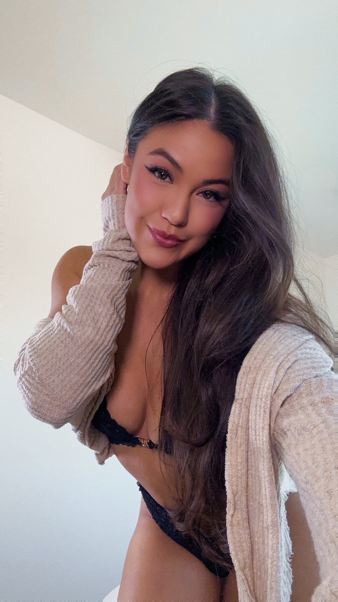 KENDRASPADE's tweet photo. cozy xx https://t.co/rWp3tzzN5z