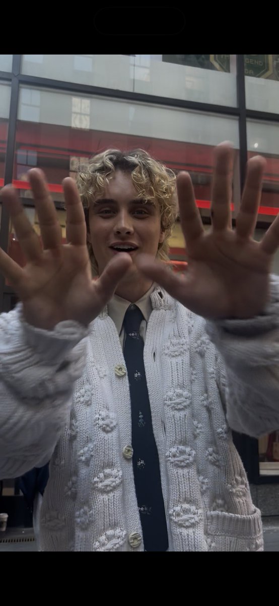 bibaddie98's tweet photo. I really can’t process right now. This man is a cinnamon roll okay? Joseph Zada really is the people’s prince. https://t.co/YYk0XDeeMM