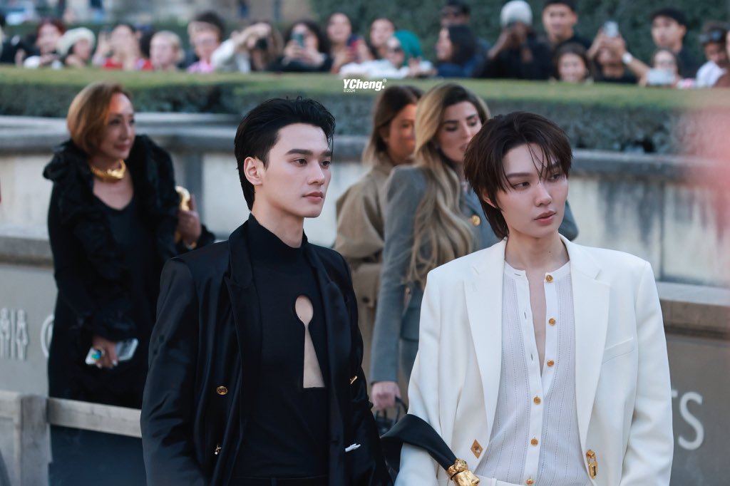 biibokism's tweet photo. the governor of and his wife taking over the #PFW https://t.co/NO6FIAoi3W