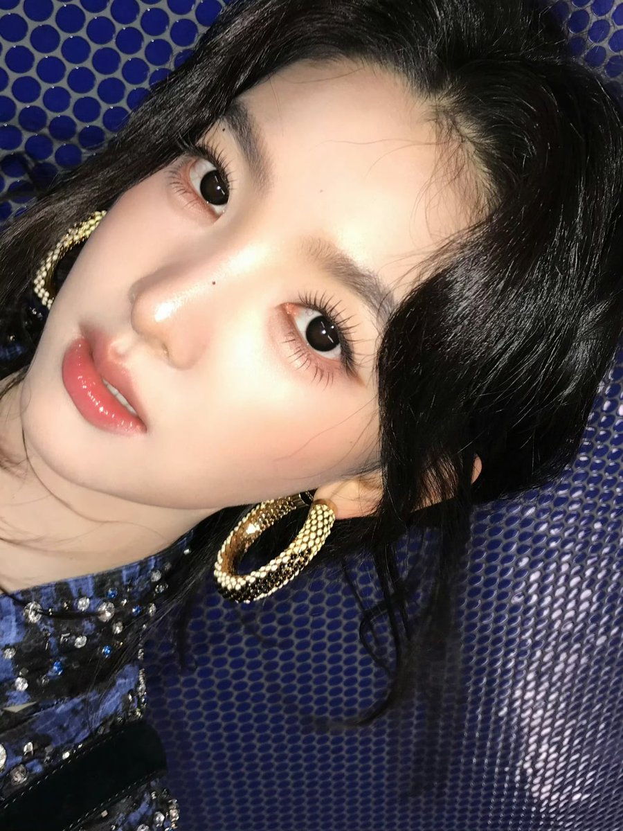 ruonanfiles's tweet photo. 📸 261002 Zhang Ruonan Studio Update for Isabel Marant Paris Fashion Week

ZHANG RUONAN ATTENDS ISABEL MARANT PFW 
#ZhangRuonan #ZhangRuonanxIsabelMarant #IsabelMarantSS27 https://t.co/7vMGMEvZ6q
