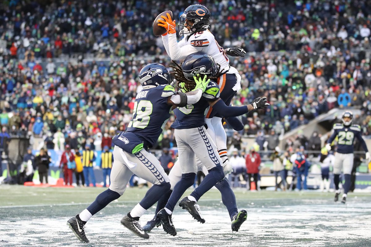 dwcprodz's tweet photo. I’ll never forget Damiere Byrd randomly making one of the best catches I’ve ever seen in that stretch https://t.co/qUTEC4EqTm
