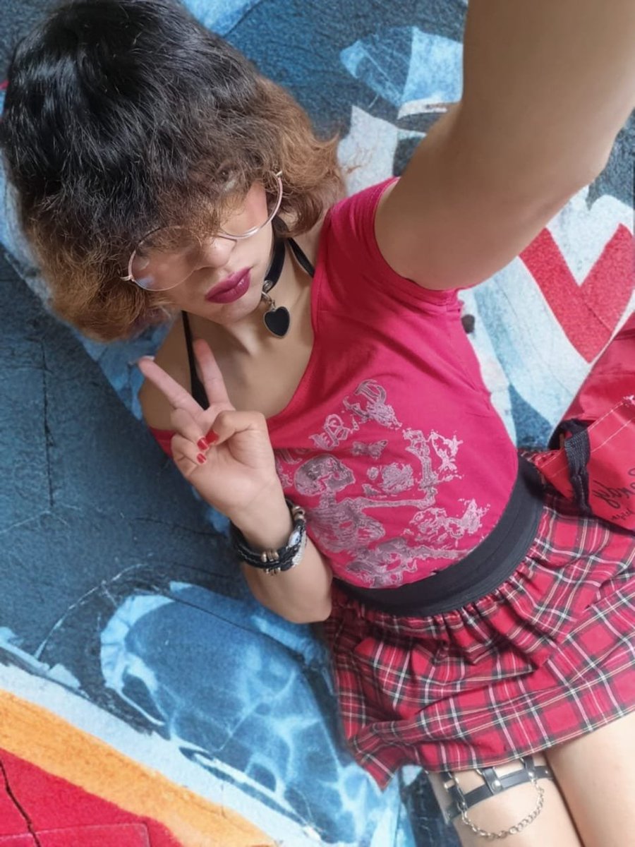 aelmy_me's tweet photo. Saquen una orgía para halloween de una vez no? 👻🥰

#transgirl #trans #chudai #transcdmx https://t.co/xJV9KTI6gL