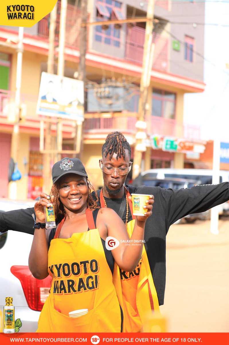 GalaxyFMUg's tweet photo. Kibumbiro streets have officially accepted the new taste of Kyooto Waragi 

#ZzinaLifeStyle | #KyootoGin | #StrongStartSmoothFinish https://t.co/J4SvLsFz1D