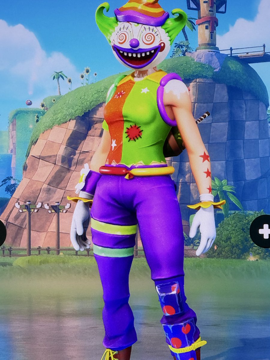 UnholyDarling13's tweet photo. NEED vbucks for these fortnitemares skins! 😭 I guess I’ll just rock the OG for now. 😒 https://t.co/sRARCmDi8I