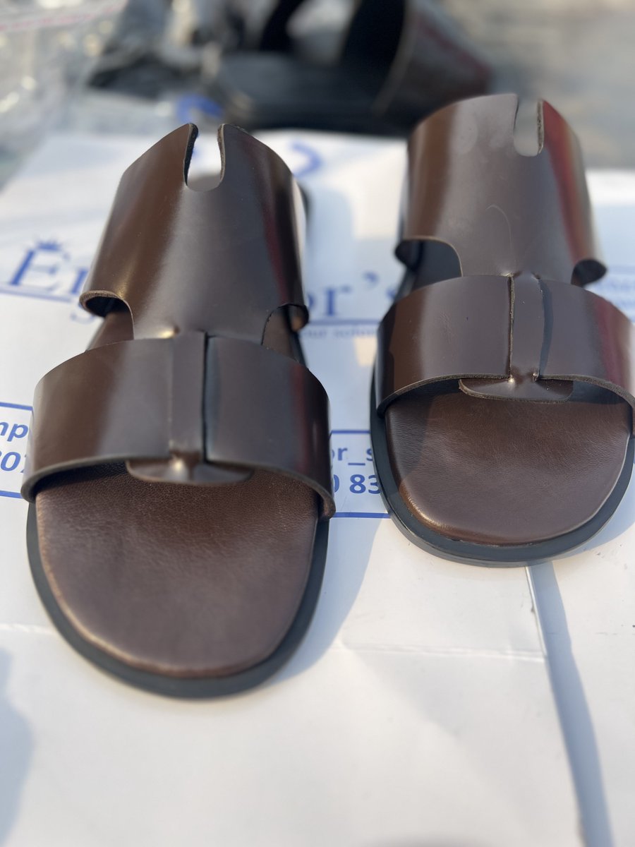Emperorssole's tweet photo. @yankeeplug_ Hello Yankee, happy birthday in advance!

At Emperor’s Sole, we specialise in handcrafted leather fashion, from shoes, palms and half-shoes to bags, belts, wallets &amp; leather bracelets.

We’d love the opportunity to collaborate with you &amp; I’ve attached some of our work below. https://t.co/w9tqgHSojz