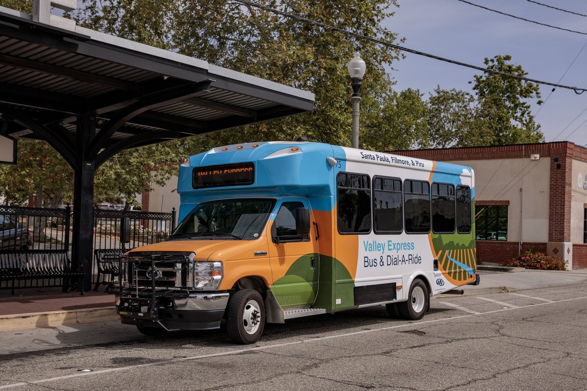 HVValleyExpress's tweet photo. Today is Clean Air Day and to celebrate, all bus rides in Ventura County are FREE. You can combine your bus trip with walking or riding your bike to the bus stop.
Give transit a try, and join the movement for cleaner air π
#CleanAirDay #FreeFareDays #VenturaCounty https://t.co/ln2OdQZ6z1