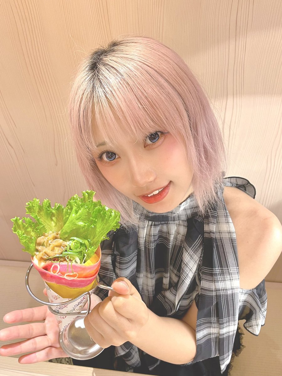 PinkStriker_'s tweet photo. Good afternoon ~! 🥰

📸 @MonoGodsAce https://t.co/KscXUyMZS0