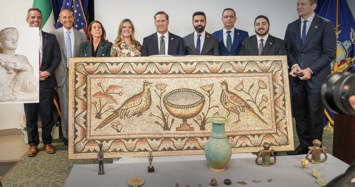 Siran_team's tweet photo. From the heart of Palmyra to New York and back to Damascus 🏛️🐪
14 Roman mosaics and a massive 450 kg limestone funerary sculpture, looted from Palmyra during ISIS’s destruction of the site between 2015 and 2017, have returned to Syria.
History is coming home. 💚
#Palmyra #Syria #Archaeology
