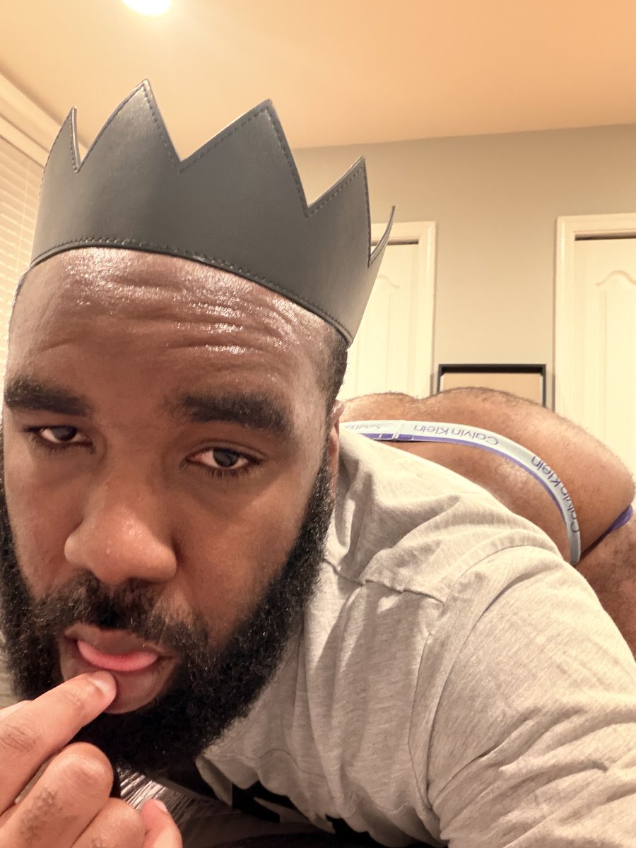 DiEx887's tweet photo. Oh shit, it’s #jocktober? Hell yeah! https://t.co/bj2V91Zfsd