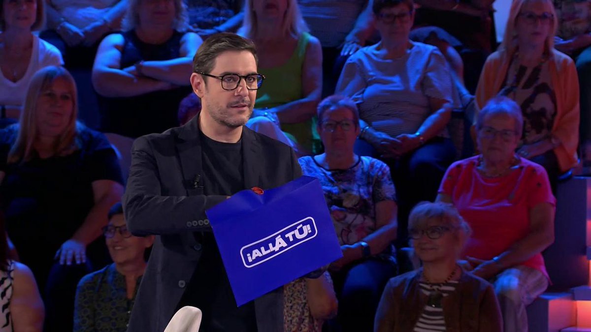 allatu_tele's tweet photo. ¡Arrancamos #AlláTú con @ElBonet en @telecincoes!

Síguelo en directo 🔵 https://t.co/5EWIVOgSLU https://t.co/H9ynhzGND1