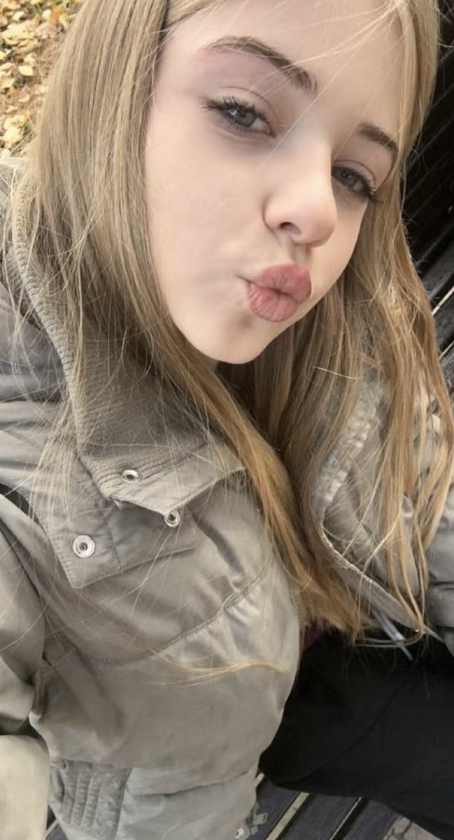 dasha4_u's tweet photo. Actually sending for fun….

just say hi and follow me if want any fun https://t.co/hKj1KBgR1b