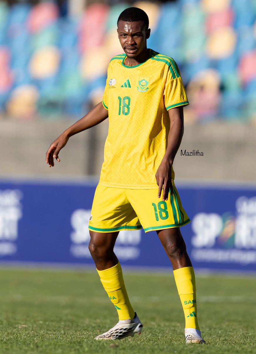 Siya_homiey's tweet photo. Touch and Move football 💎🔥 https://t.co/oV6qGgK2qD