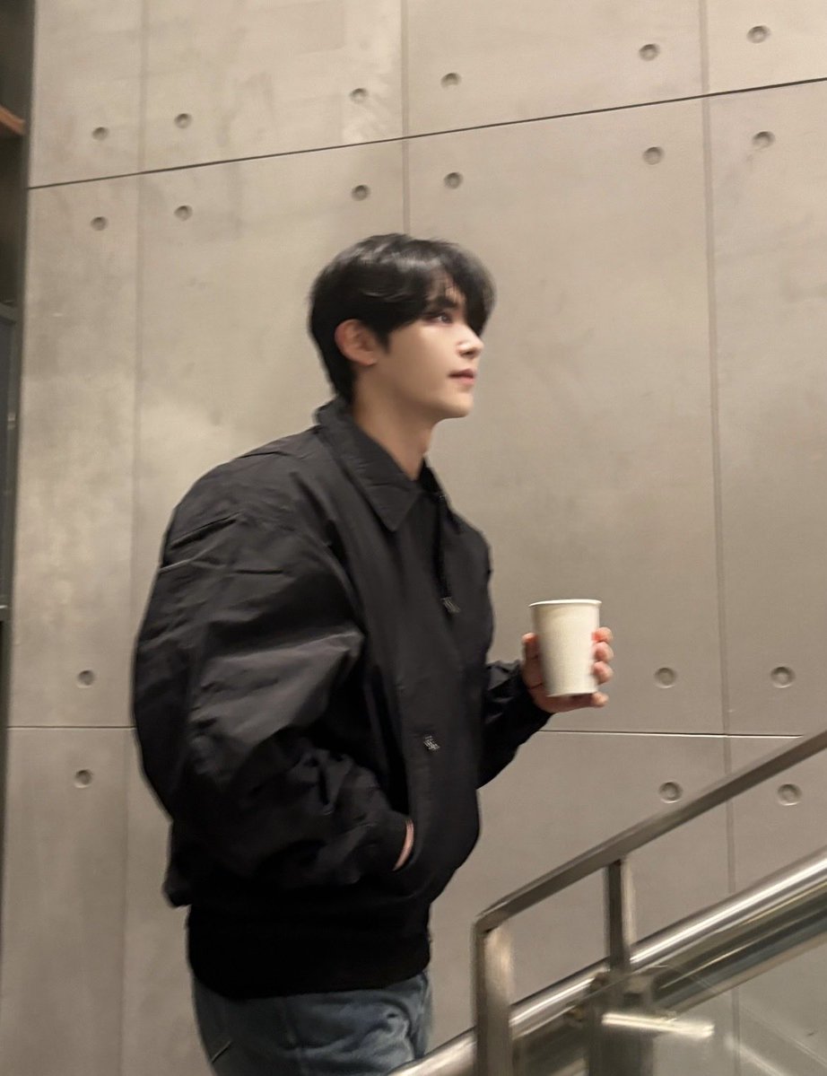 SethPark0's tweet photo. hi https://t.co/kH1xPV3rou