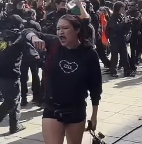 JoseSchumpeterg's tweet photo. Se buscan a los delincuentes agresores de los estudiantes de la UC. https://t.co/CHkPZudHGz