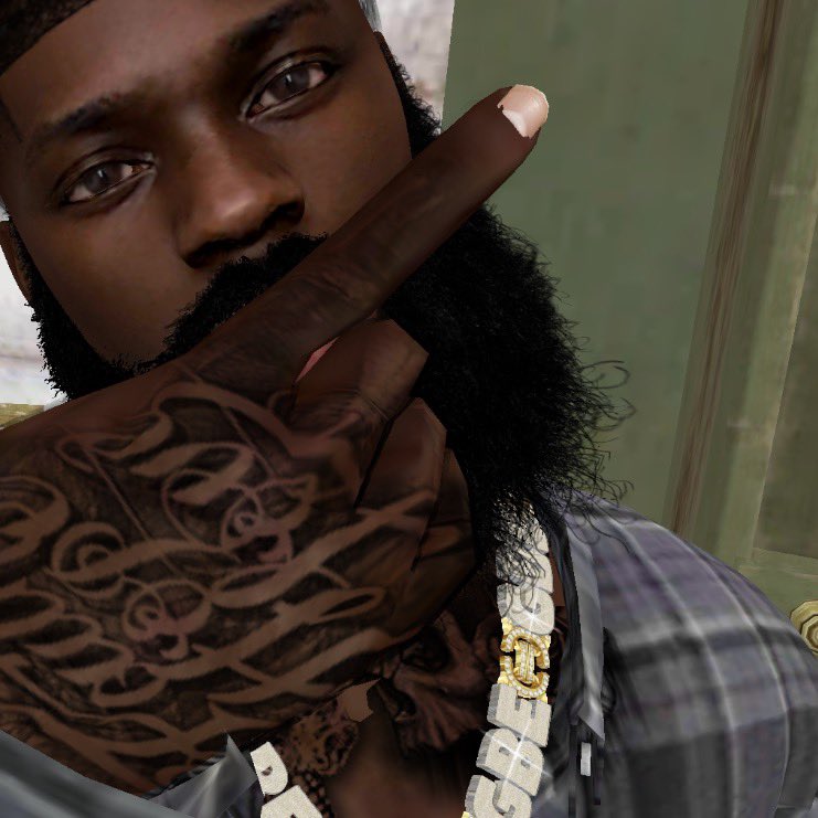DonJayvonn's tweet photo. this my new personal avi i was going for the look in the last two images y’all lmk cus not evb likes beards 😭 https://t.co/tDHfV9DdUJ