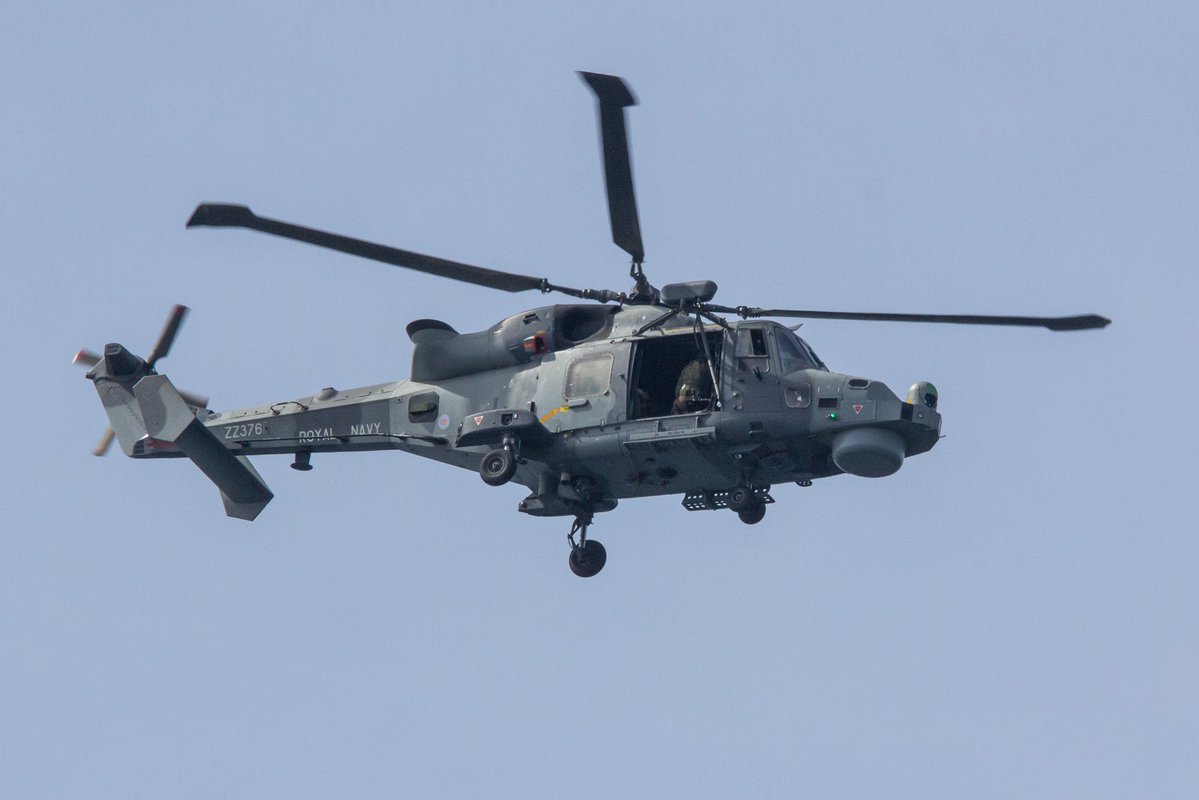 MedAeroNaval's tweet photo. RN Wildcat HMA2 ZM376 patrolling the airspace this afternoon
#avgeek #royalnavy #wildcat #gibraltar #planespotter @NavyLookout @air_intel @ForcesNews https://t.co/NBGqlhUhUS