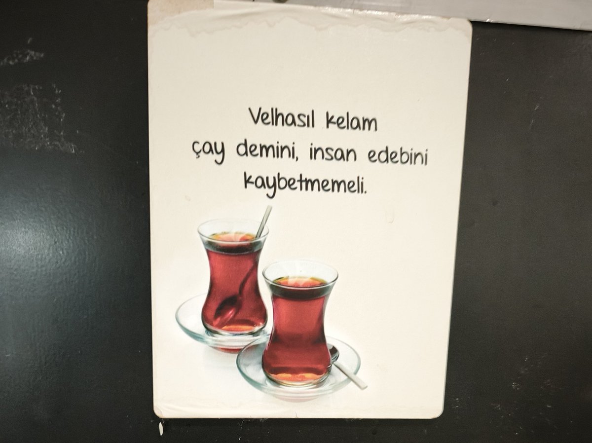mandalinaloverr's tweet photo. Çayı açık insanı arsız severiiiiz https://t.co/dPuVFLVItU