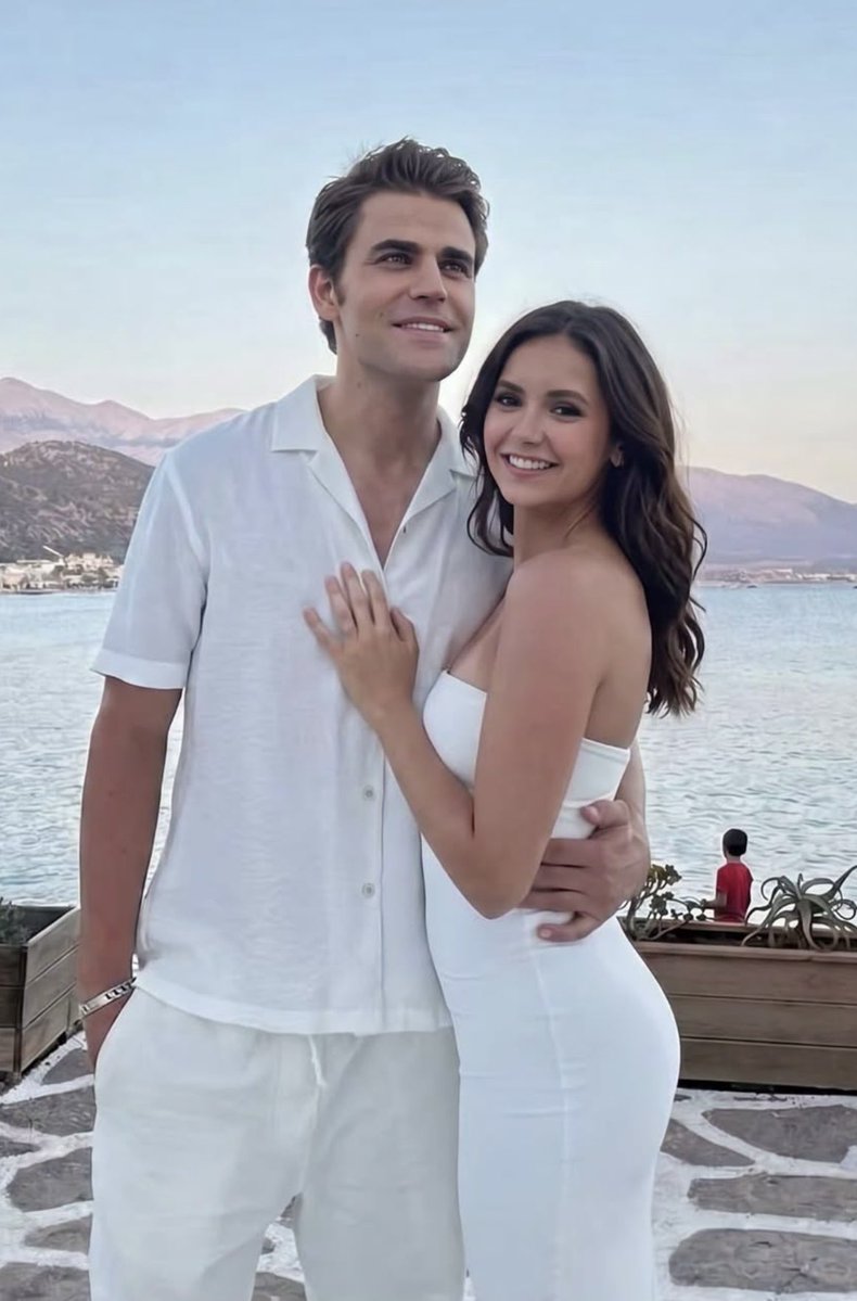 MiVida_Messi's tweet photo. Paul-Nina is so iconic for playing 3 different couples in TVD &amp; having separate fan bases for each of the ships. Everything in one single show, unreal chemistry &amp; longevity. 
Can't wait for their new show. Dobsley nation, we are going to have our well deserved onscreen  reunion. https://t.co/MviC4kNk2u
