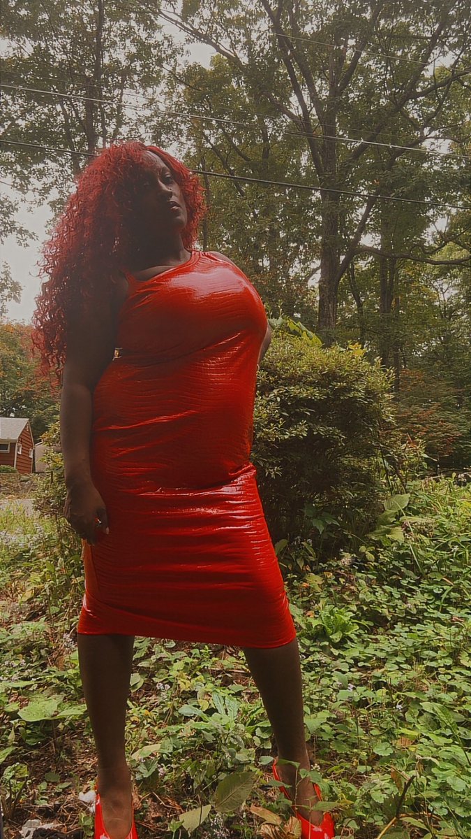 KiyomiChiyeko's tweet photo. Relatable black girl
#paytoplaypresident Spooky 👻
🎃 #nolimit #goodthursday https://t.co/oxS0xtGnhf